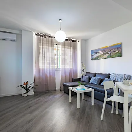 Apartamento Carvajal Malaga Exterior photo